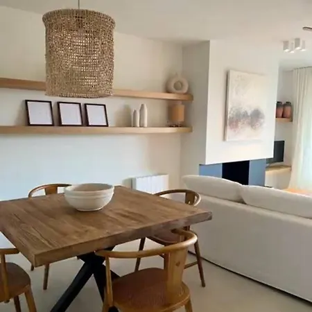 Apartamento A 10 Mts De La Playa Y Junto Al Golf De Pals